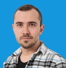 Rareș-BĂCIOIU-blue-bg Rareș-BĂCIOIU-blue-bg